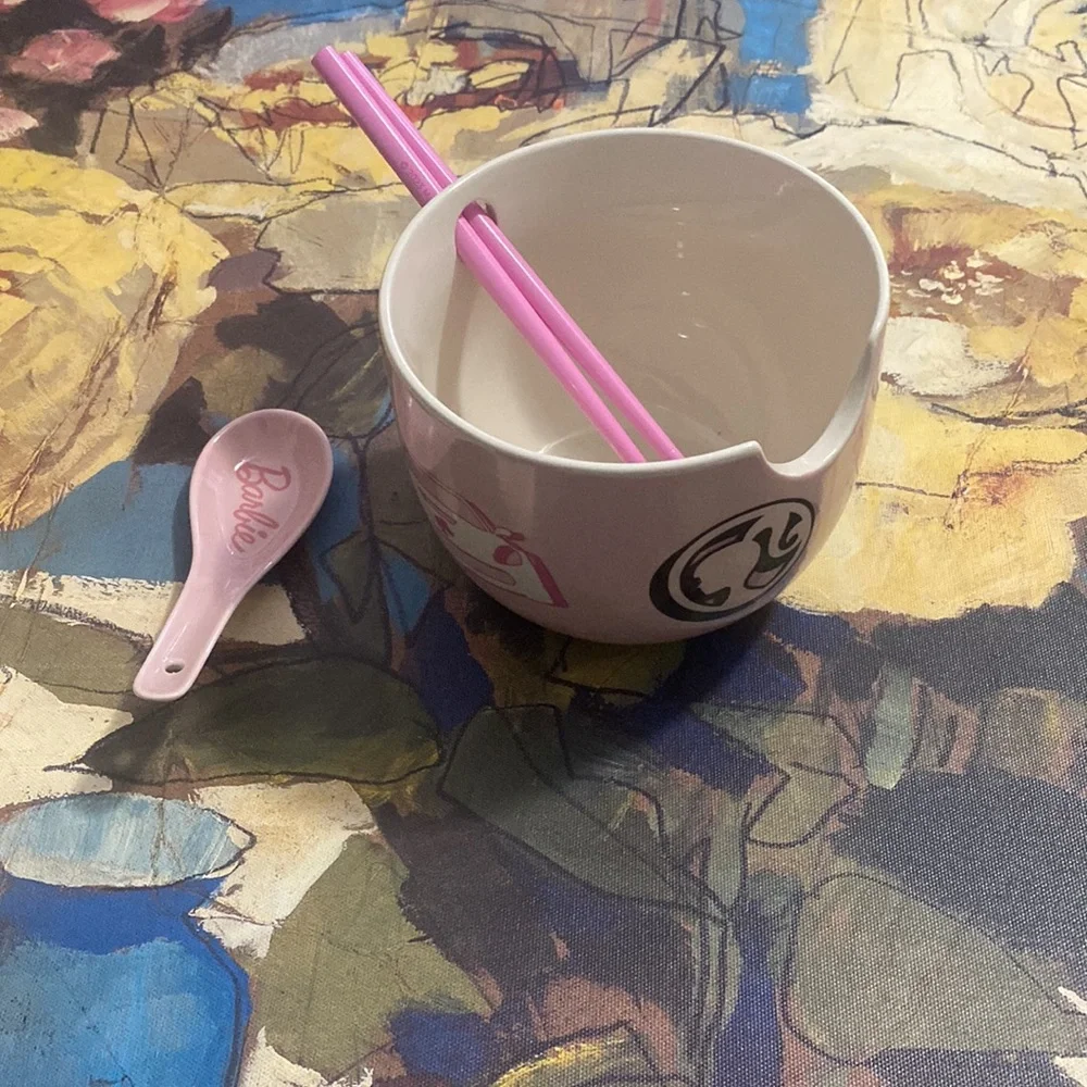 Barbie Ceramic Ramen Noodle Bowl Spoon & Chopsticks - Picture 5 of 6
